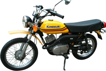 KAWASAKI KM 100