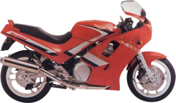TRIUMPH DAYTONA 1000