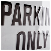 TARGA MET. *BMW PARKING