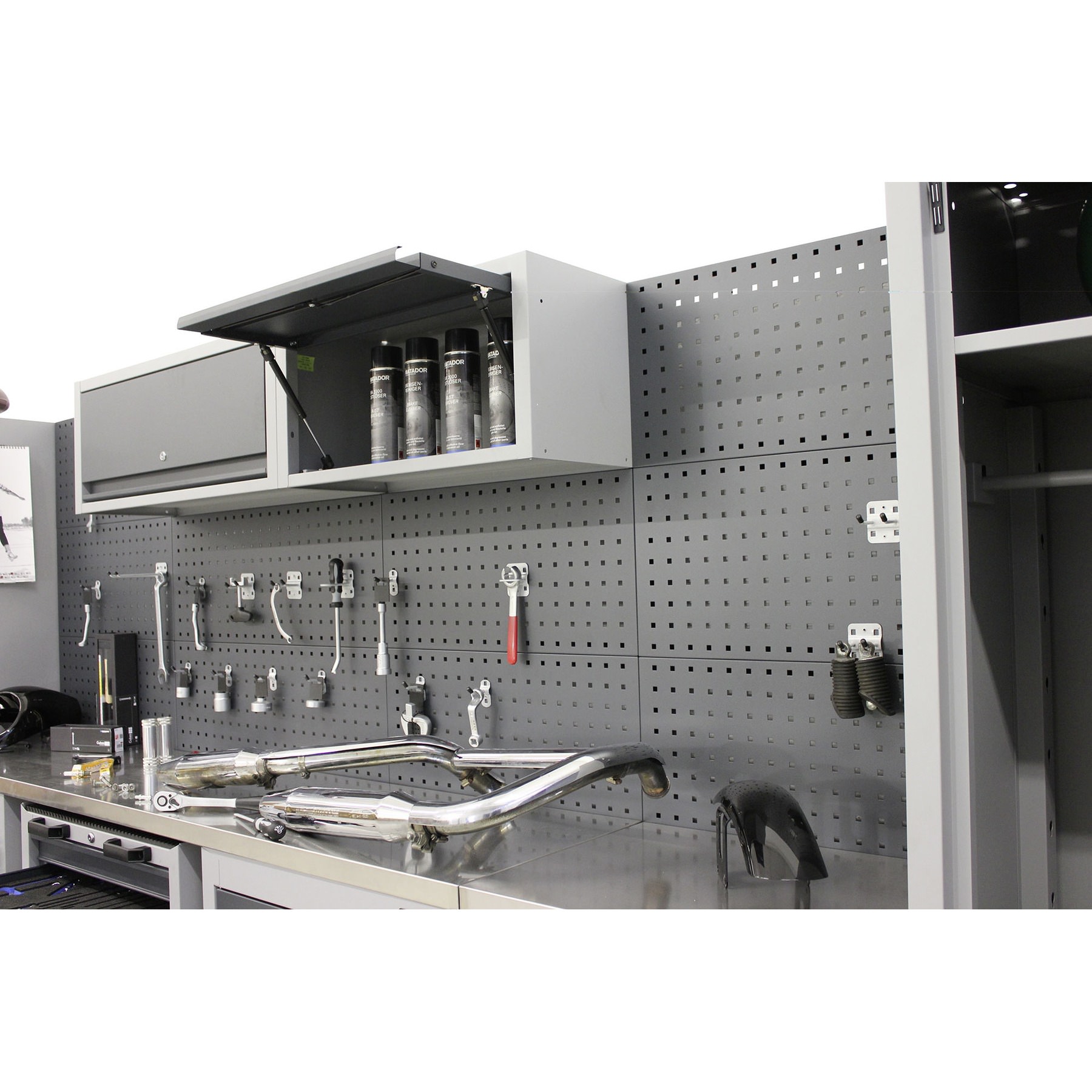 MATADOR MEN'S KITCHEN