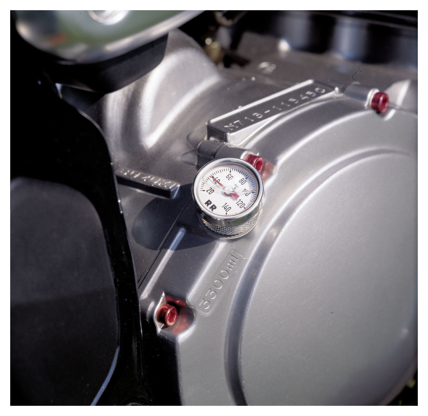 Buy RROilTemperature Gauge for many vehicles, white dial Louis